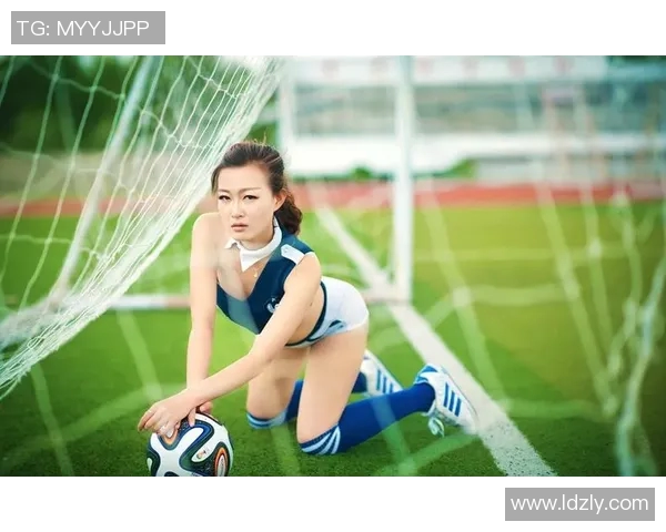 韩国女足球明星风采展示她们的拼搏精神与魅力瞬间
